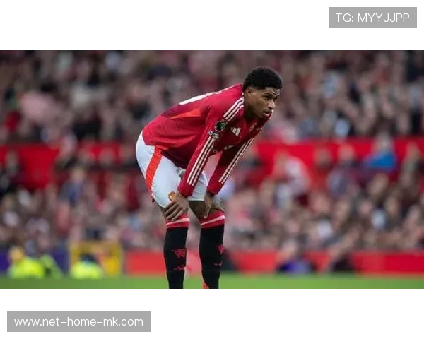 曼联再次破门，B费带领红魔力压狼队